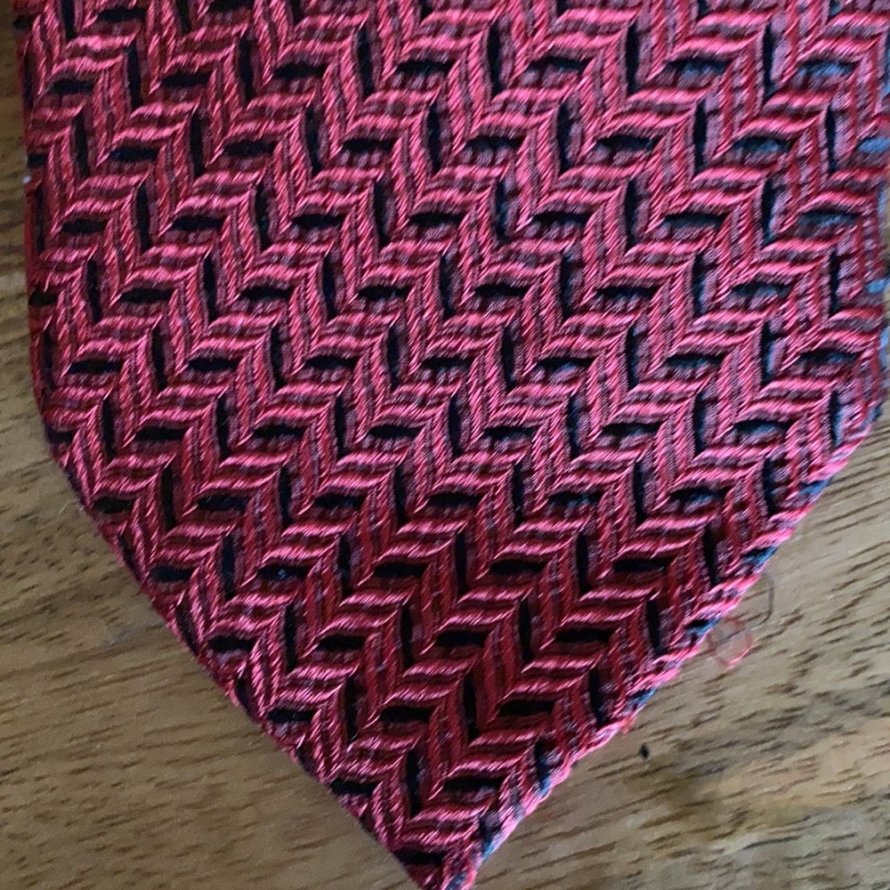 Hand Made 100% Silk Tie